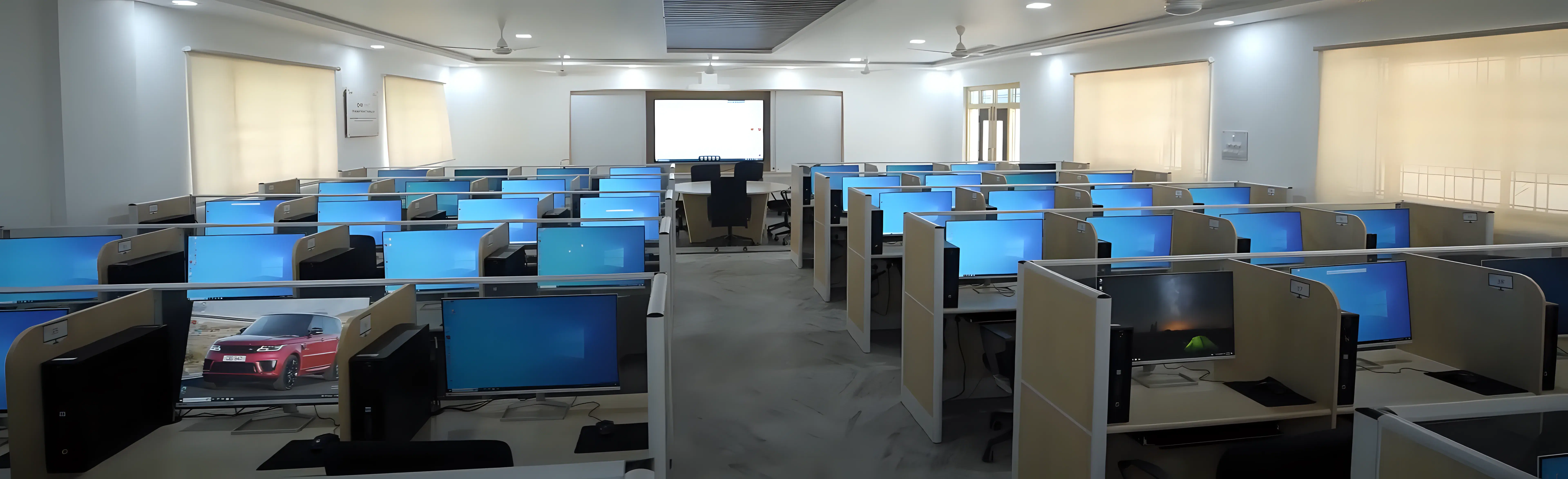 Vishwa Vishwani Institute of Systems and Management Hyderabad labs photo 4